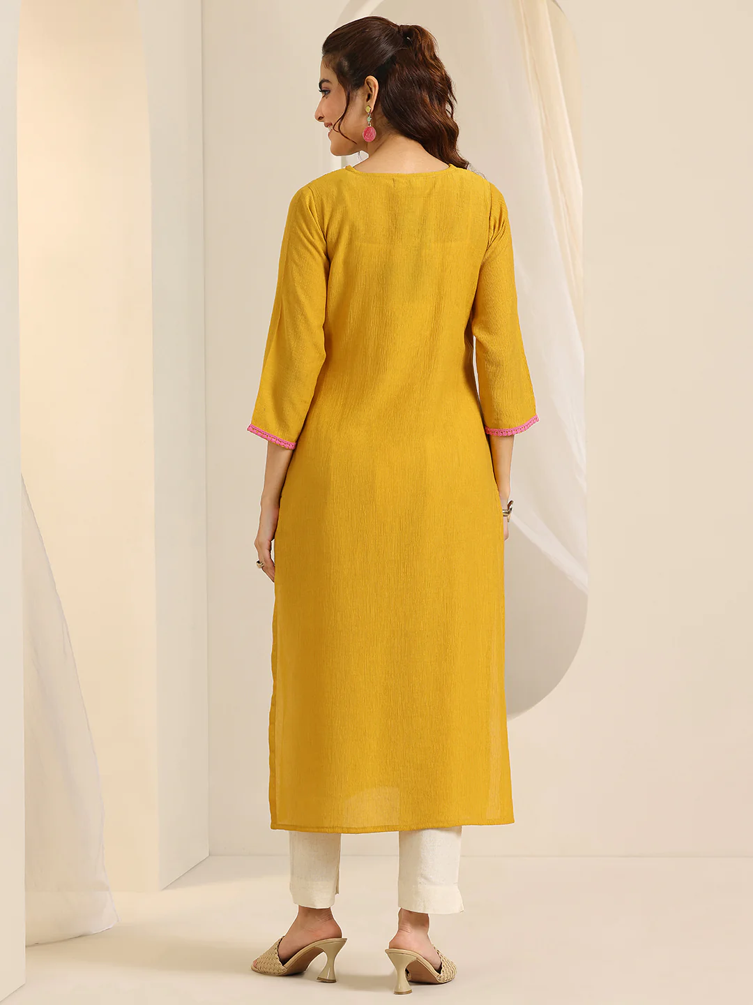 Mustard Yoke Design Silk Blend Straight Kurta - Image 3