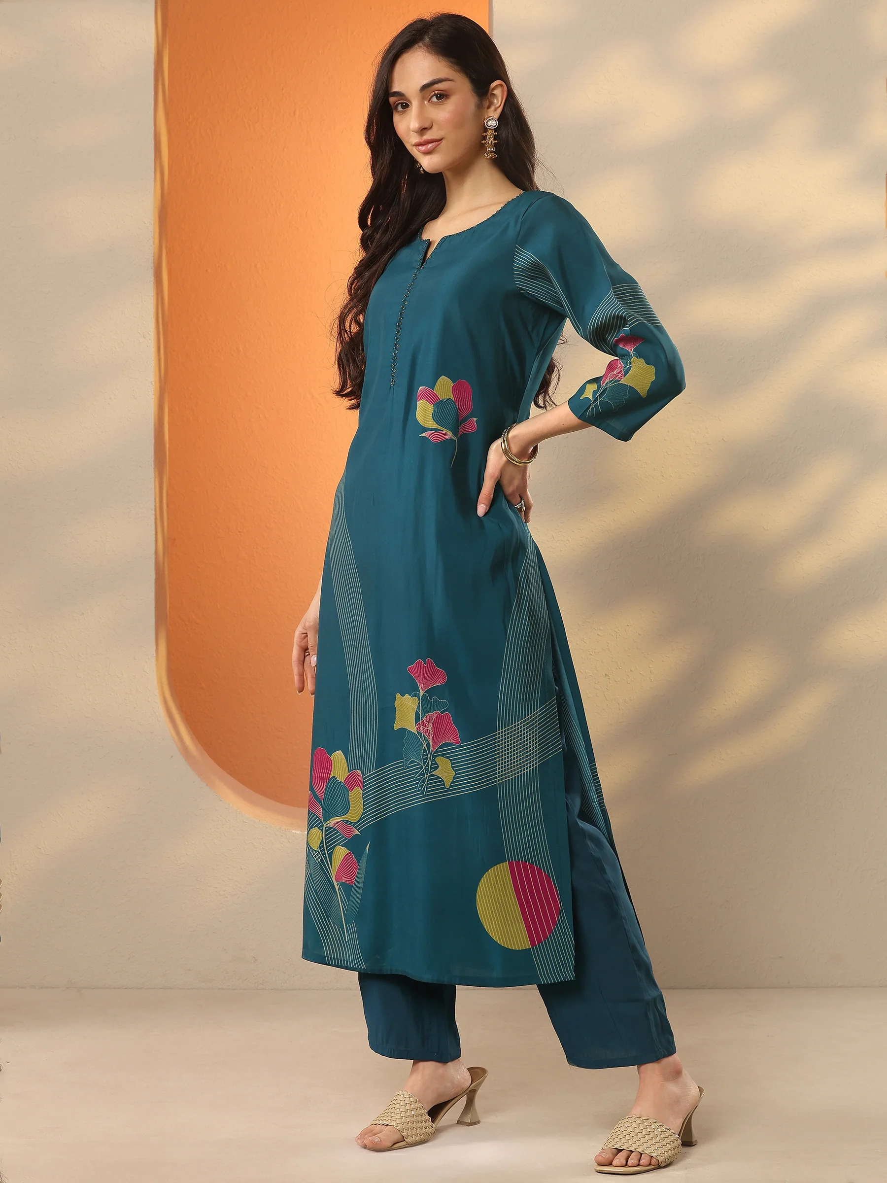 Blue Printed Silk Blend Straight Kurta - Image 3