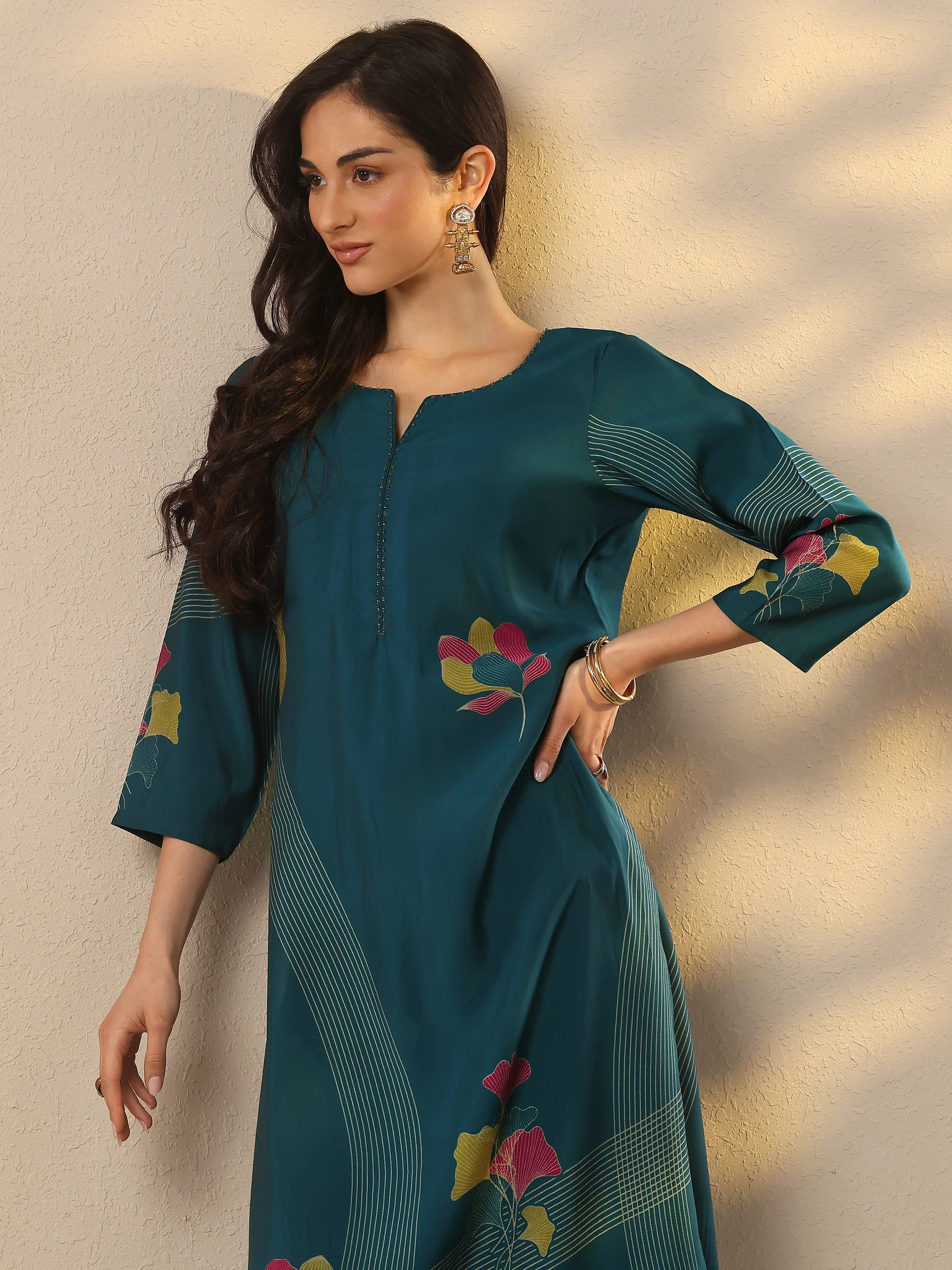 Blue Printed Silk Blend Straight Kurta - Image 6