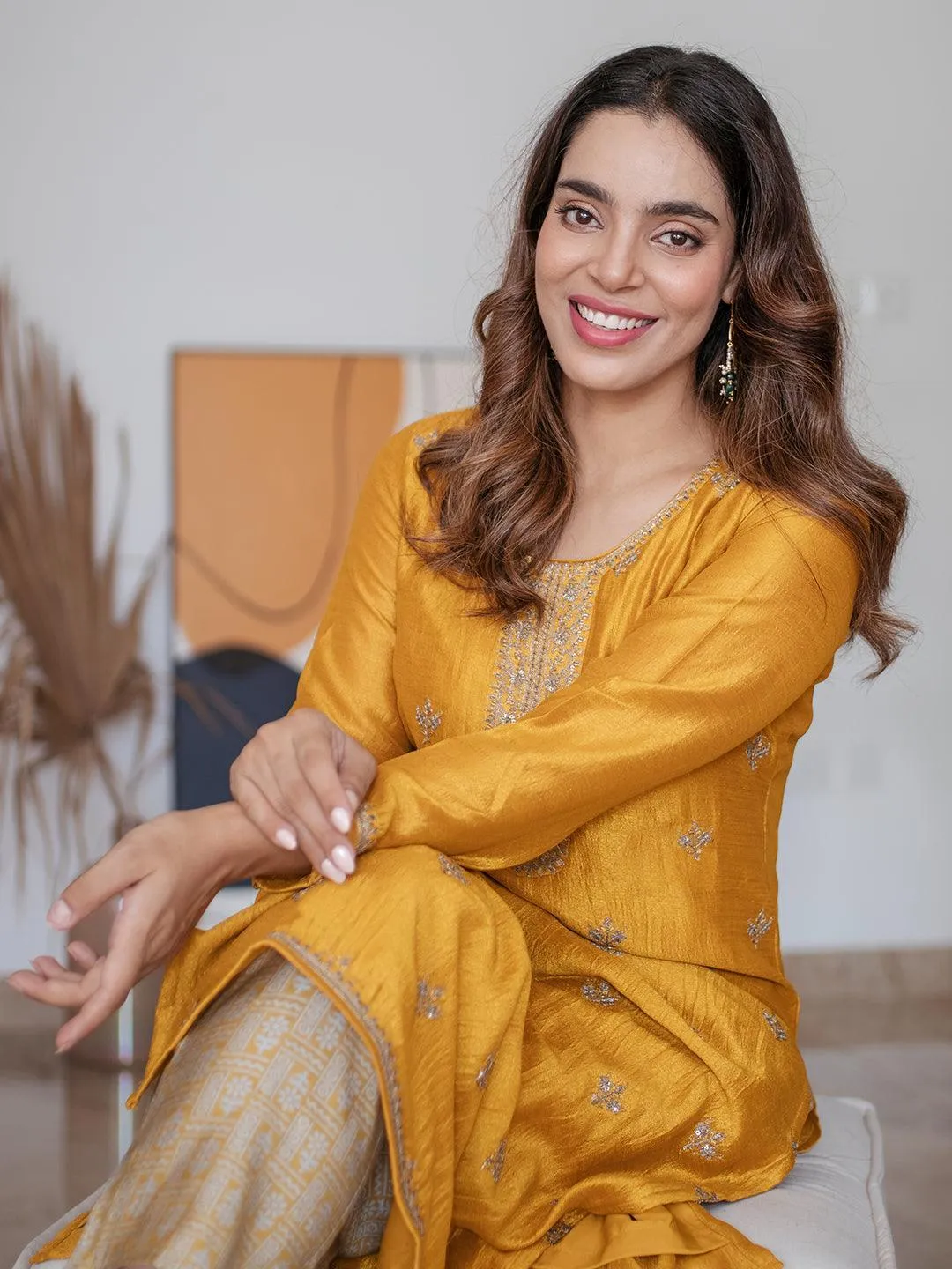 Yellow Embellished Silk Kurta - Image 2